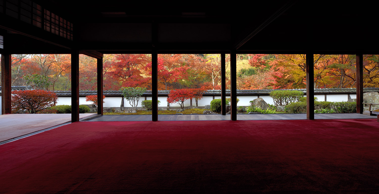 福寿院　借景庭園：撮影 桑原英文