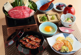 A1．東大寺・春日大社・興福寺・若草山